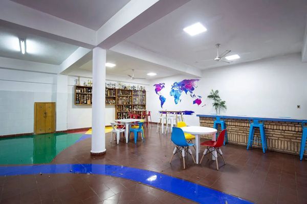 Instalaciones del Colegio 1° de Marzo, foto 36
